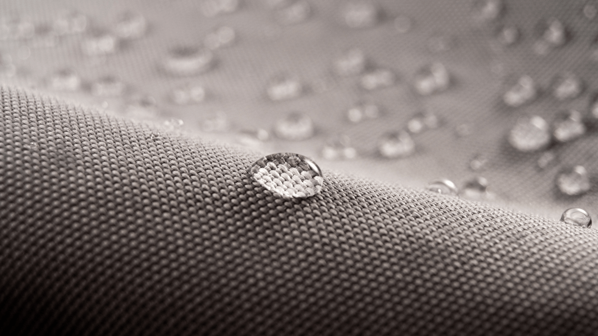 Как микрокапсулы меняют свойства текстиля